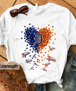 1 Unique Detroit Tigers Tiny Heart Shape T shirt
