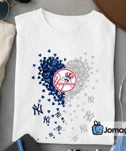 2 Unique New York Yankees Tiny Heart Shape T shirt