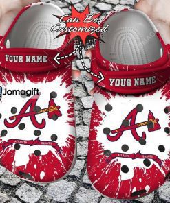 Atlanta Braves Groot Hug Christmas Ugly Sweater