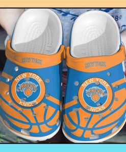 XRT2ZY7A Newyork Knicks crocs clog crocband4