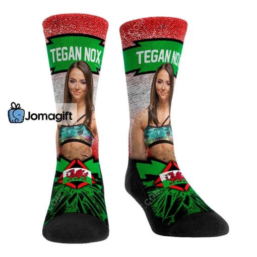 Tegan Nox Walkout Socks