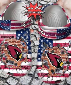 Customized Arizona Cardinals Crocs American Flag Breaking Wall Gift 2 1