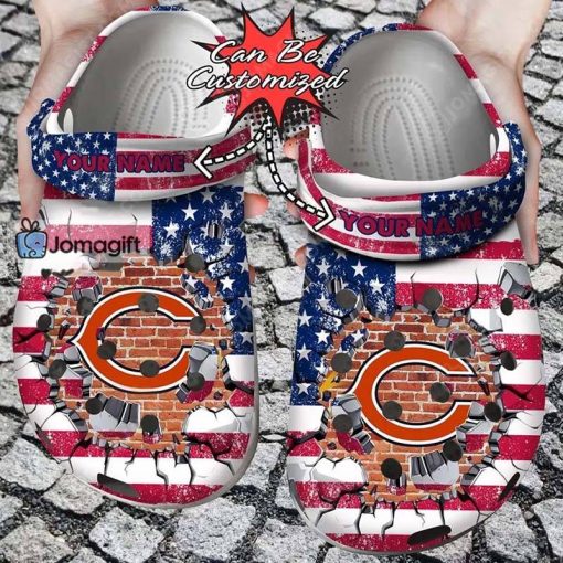 Customized Chicago Bears Crocs American Flag Breaking Wall Gift