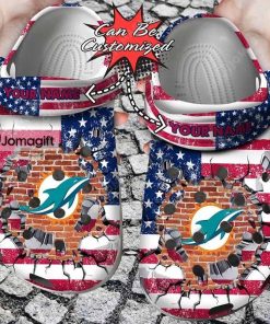 Customized Miami Dolphins Crocs American Flag Breaking Wall Gift 2 2