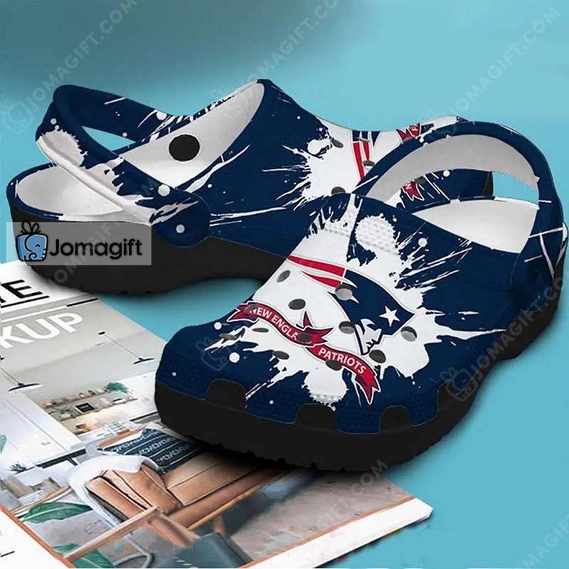 Customized New England Patriots Crocs Gift 1 2