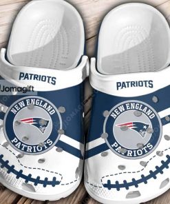 Customized New England Patriots Crocs American Flag Breaking Wall Gift