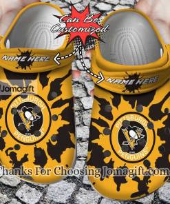 [Exceptional] Customized Pittsburgh Penguins Crocs Gift